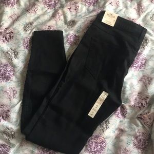 Black Hollister Jean Leggings 7R